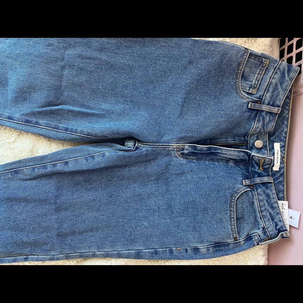 Mom Jeans